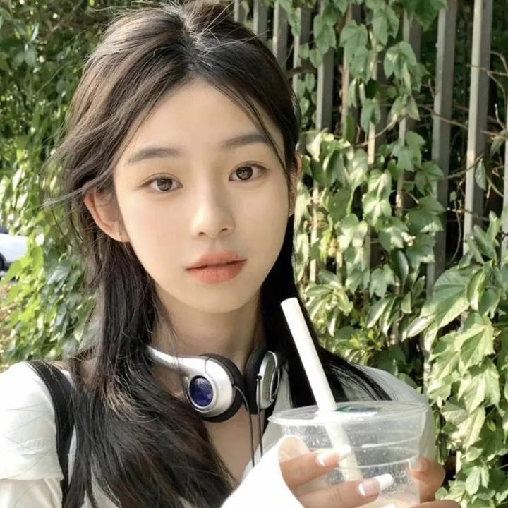 烽火芳菲